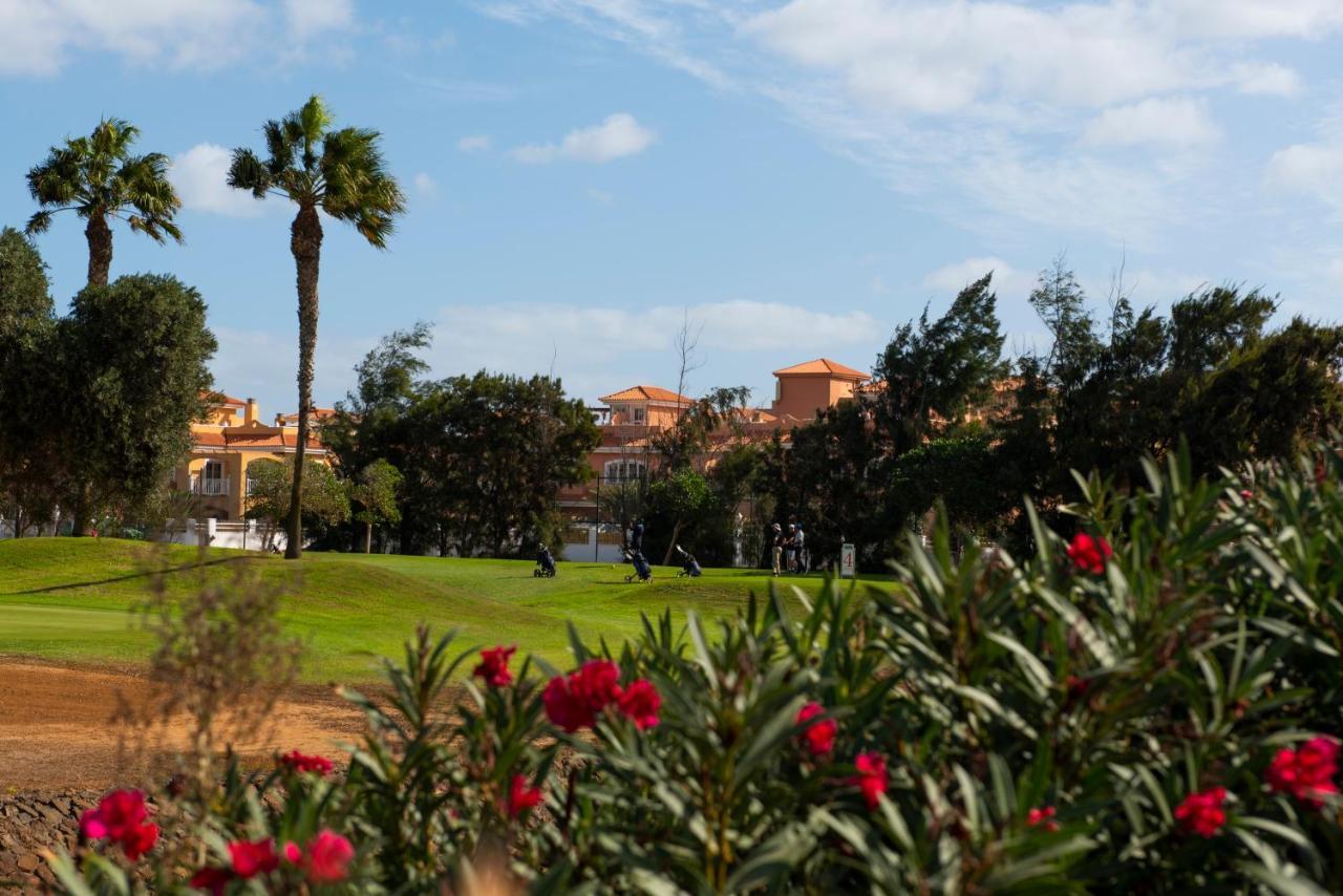 Green View Luxury Appartment In New Complex Pueblo Majorero Next To Golf Course 5 Min Walk From The Beach And Atlantico Shopping Centre In Caleta De Fuste Next To Cassino And Elba Sara Hotel 2 Bedrooms 2 Bathrooms Huge Terace! Екстер'єр фото